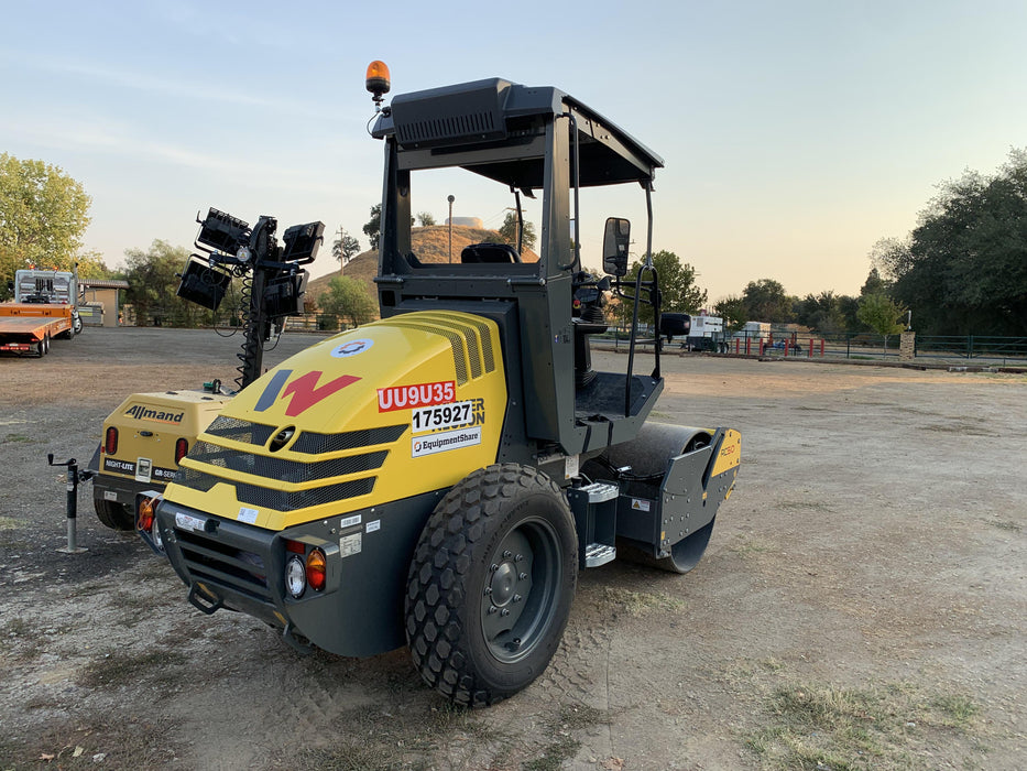 2021 WACKER NEUSON RC50