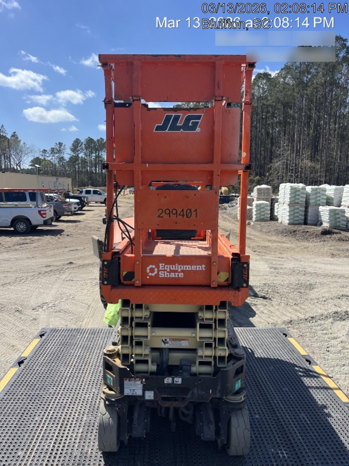 2023 JLG ES1932