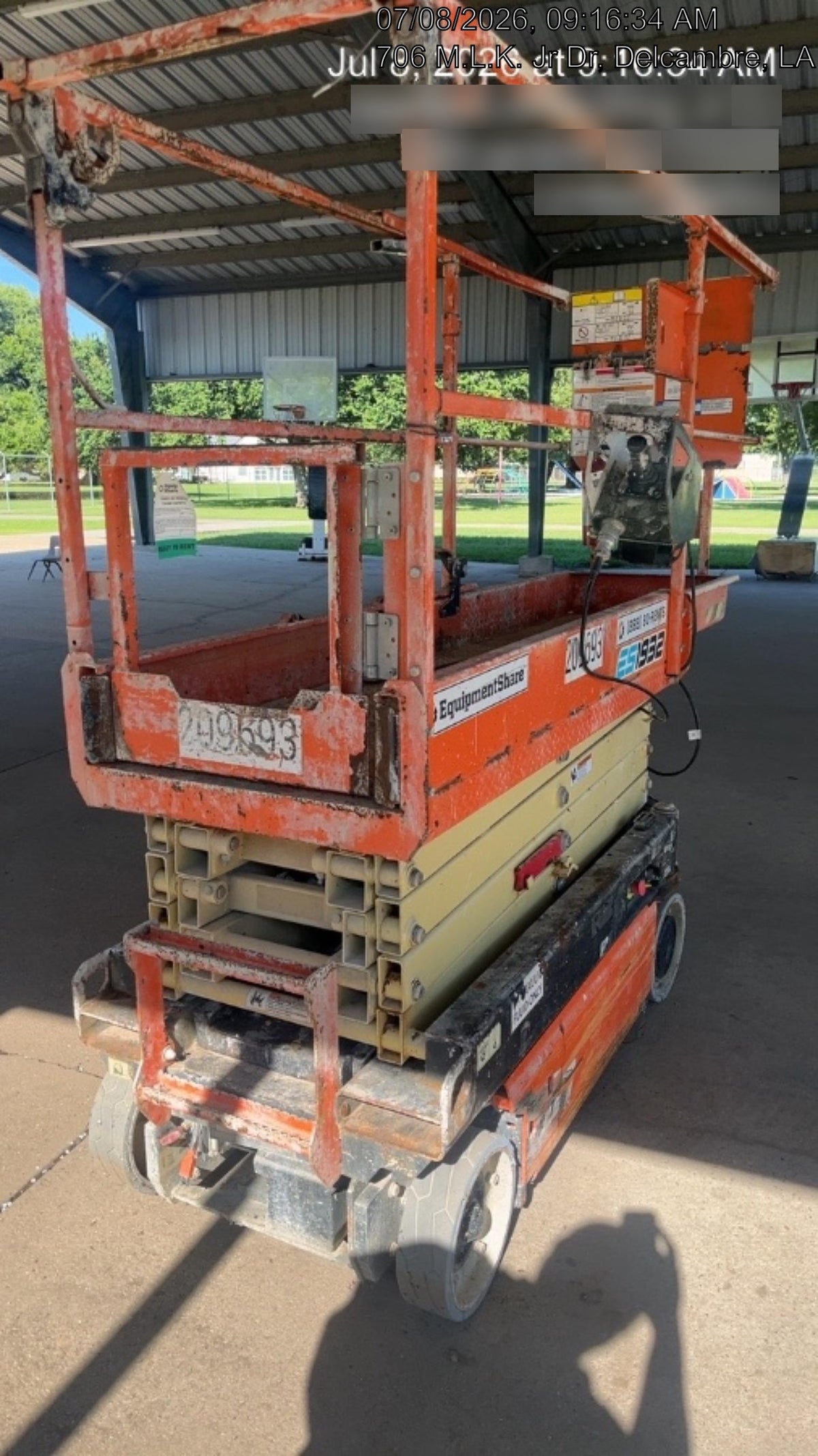 2022 JLG ES1932