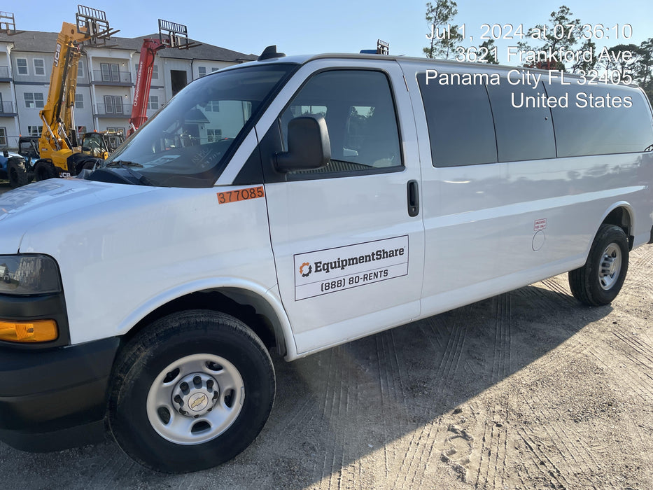 2023 CHEVROLET Express Van - Rental