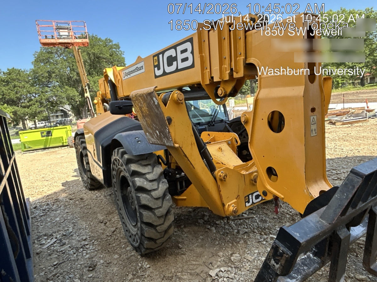 2022 JCB 510-56