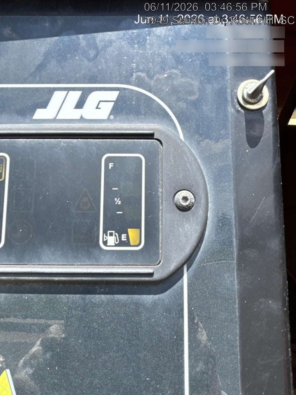 2022 JLG 860SJ