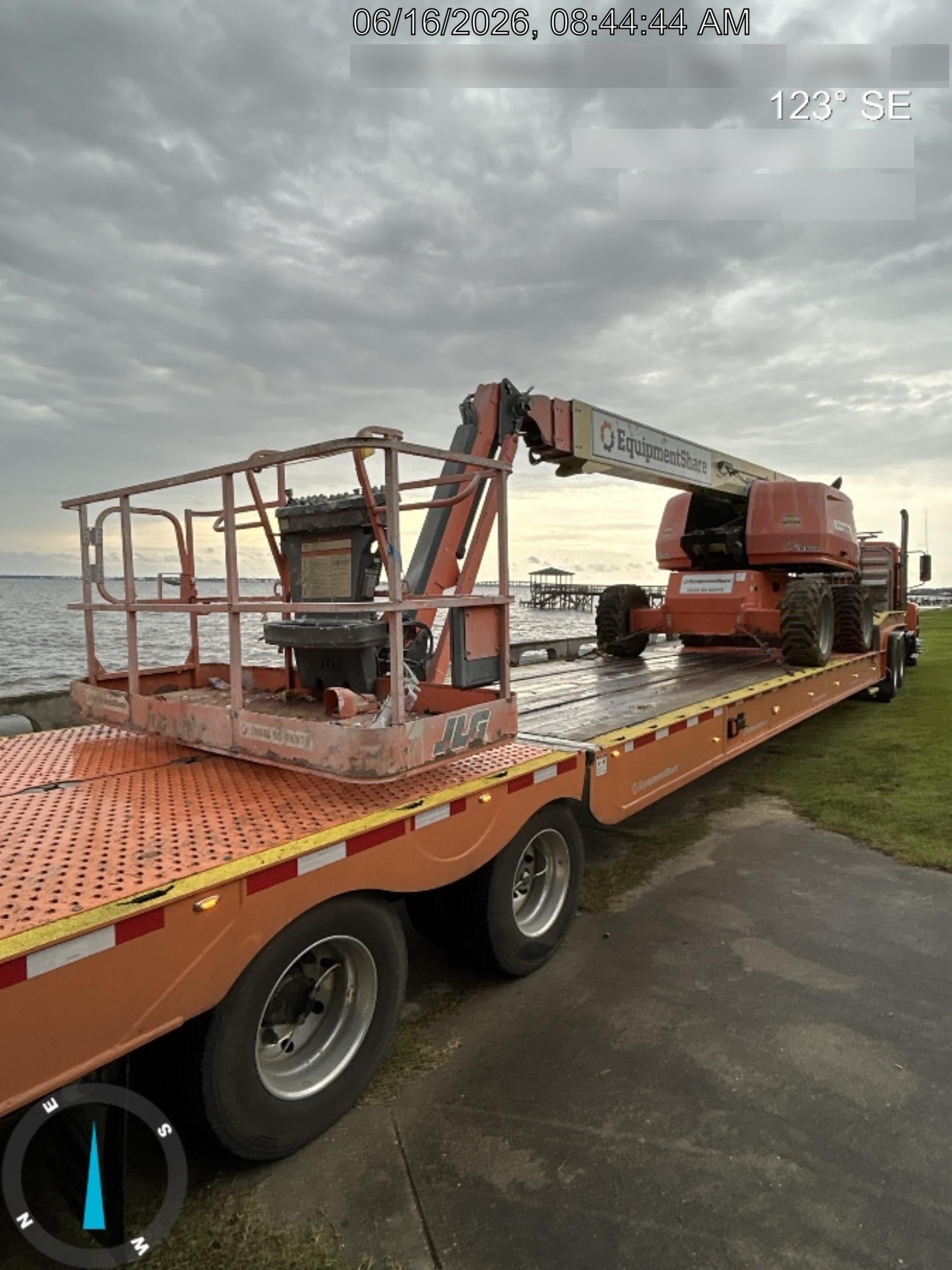 2020 JLG 660SJ