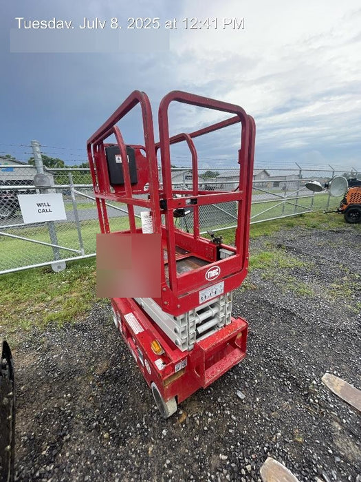 2017 MEC 1330SE 13' Scissor Lift w/2 Year Full Extended Warranty