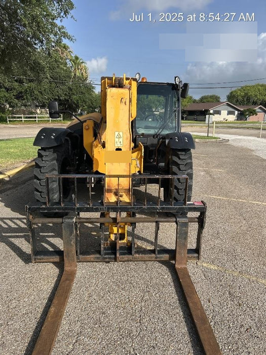 2019 JCB 509-42 Cab/Heat/Air, 74 HP, Solid Tires, STD Worklight, Beacon, Aux Hydraulics, Lifting Eye, Back up Alarm w/66" Carriage/60" Forks