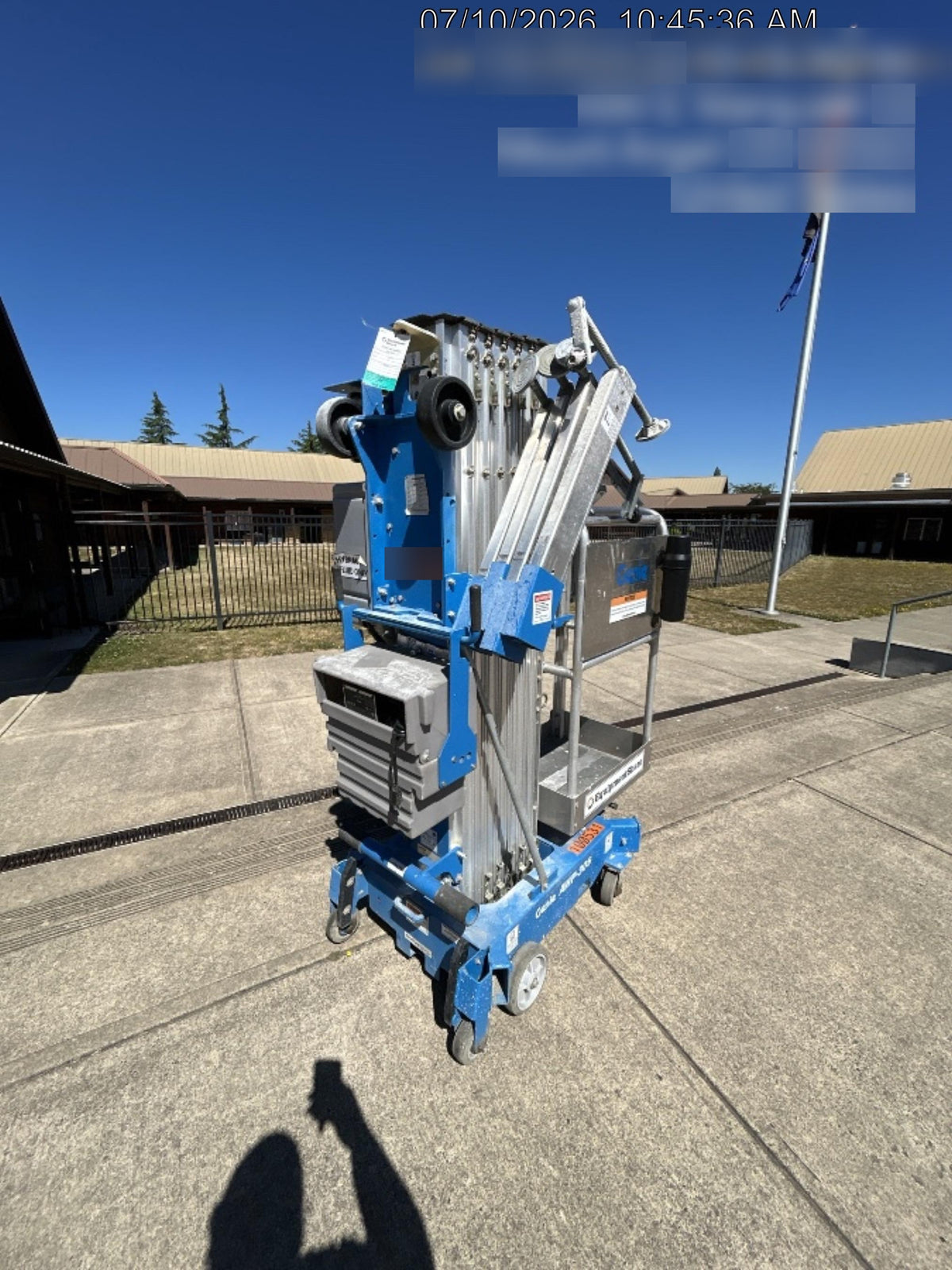 2020 GENIE AWP-30S