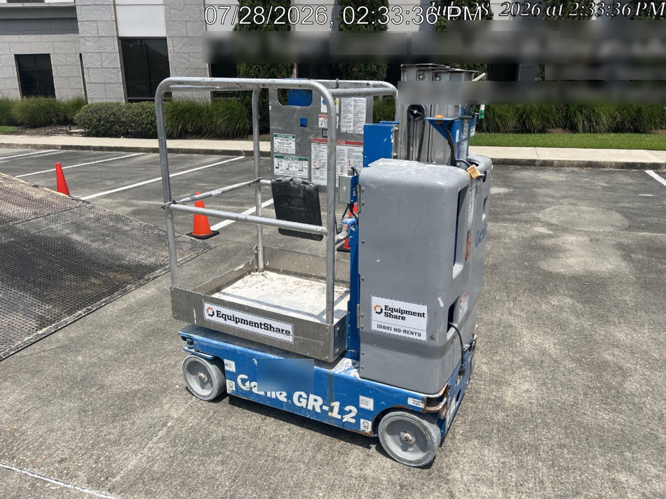 2020 GENIE GR-12
