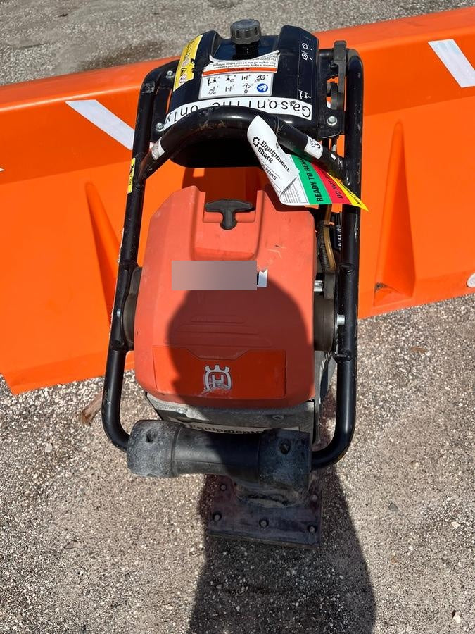 2024 HUSQVARNA LT6005