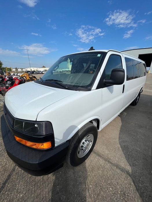 2023 CHEVROLET Express Van - Rental