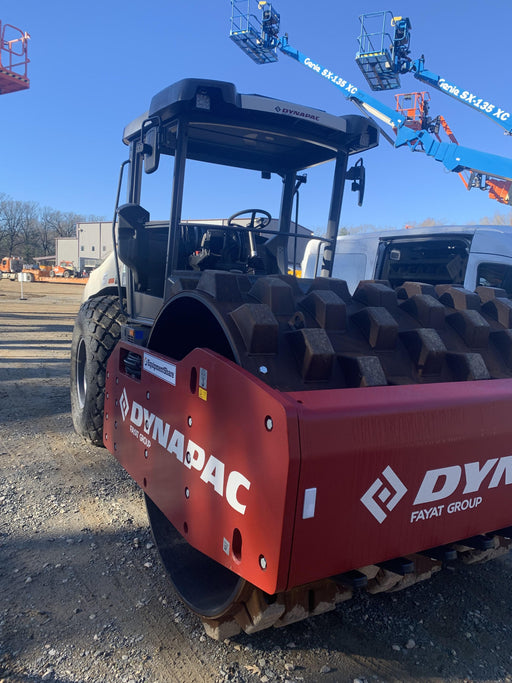 2023 DYNAPAC CA2500D