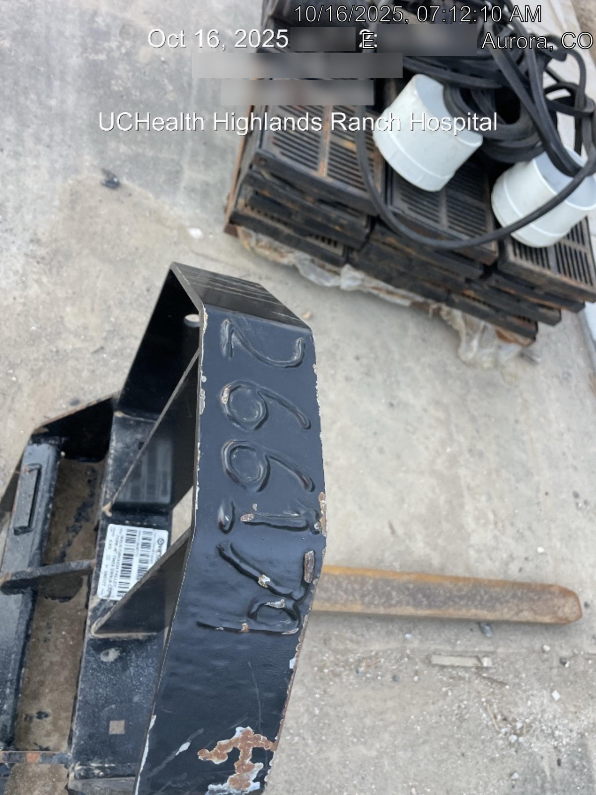 2022 TAKEUCHI 48" Pallet Forks - Takeuchi