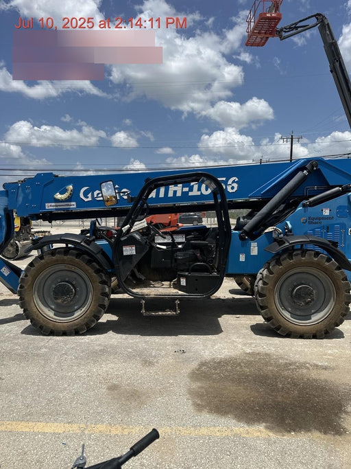 2017 GENIE GTH-1056