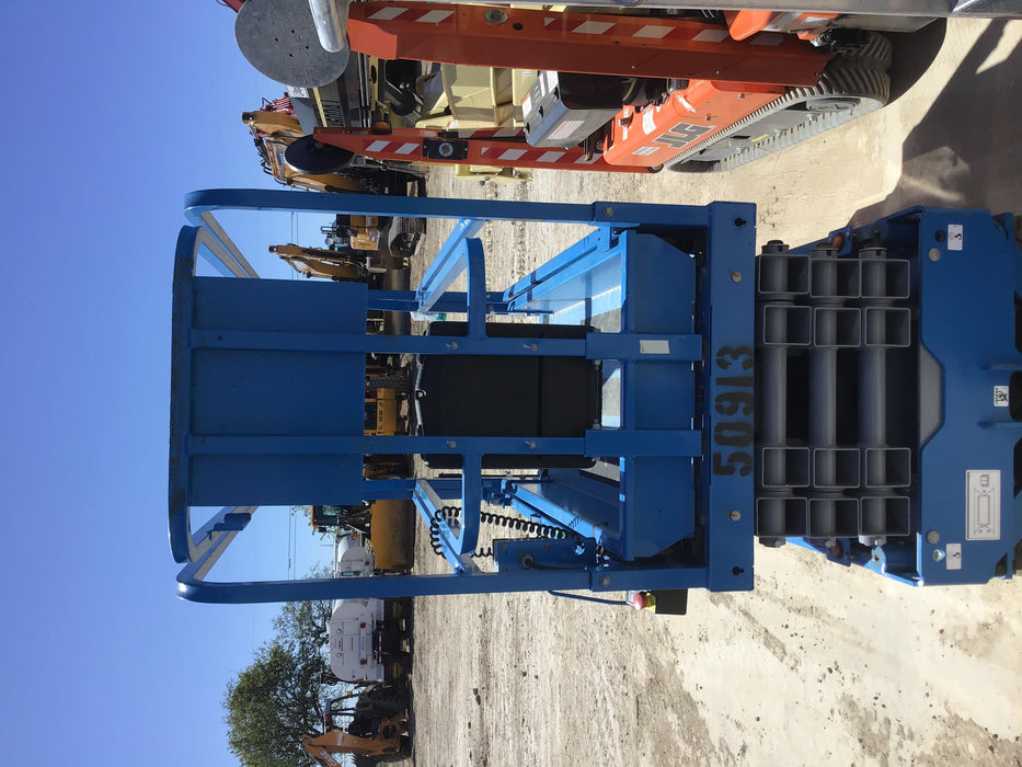 2019 Genie GS-1930 Fixed Rails with Chain Entry