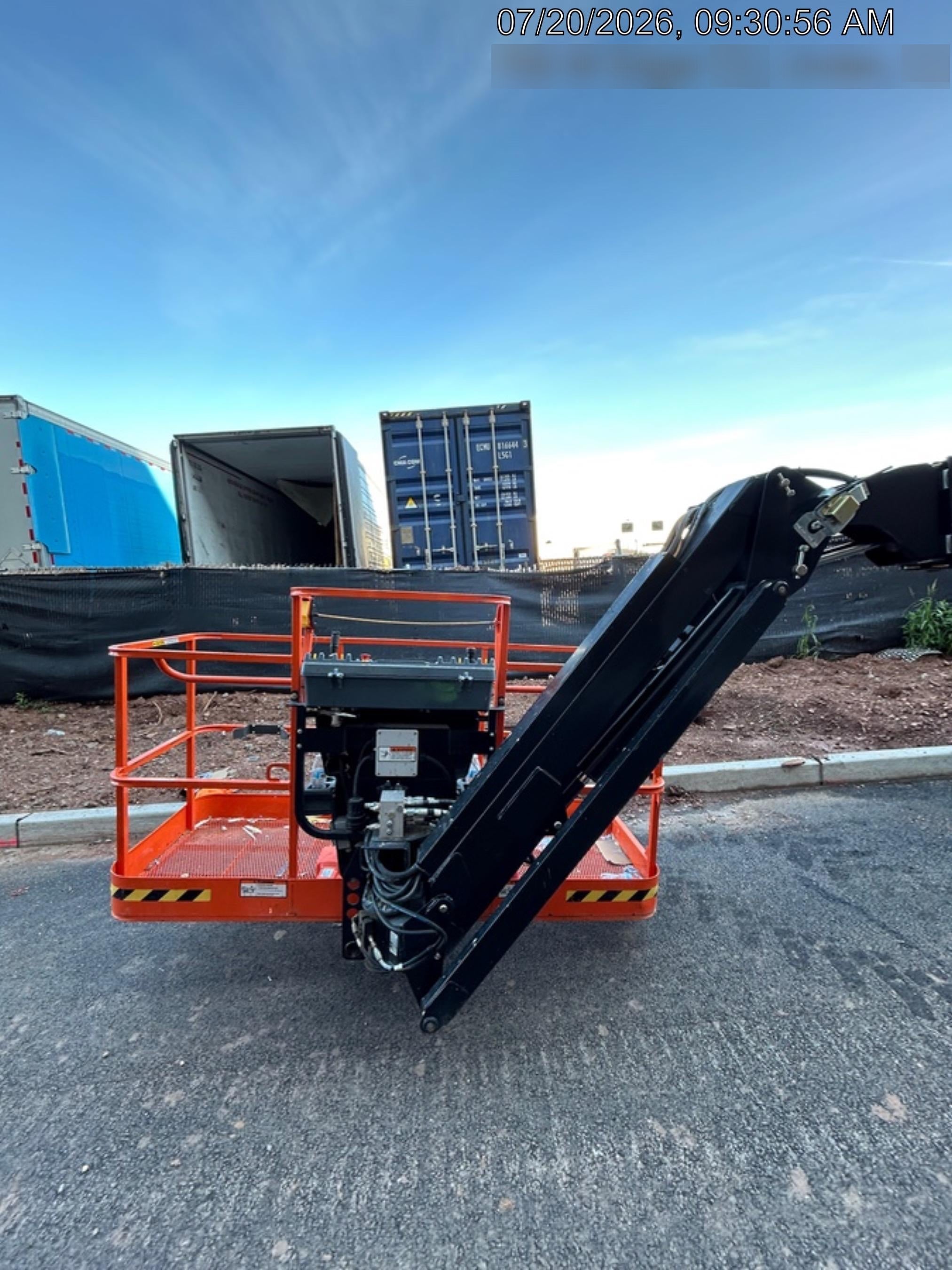 2025 JLG 660SJ