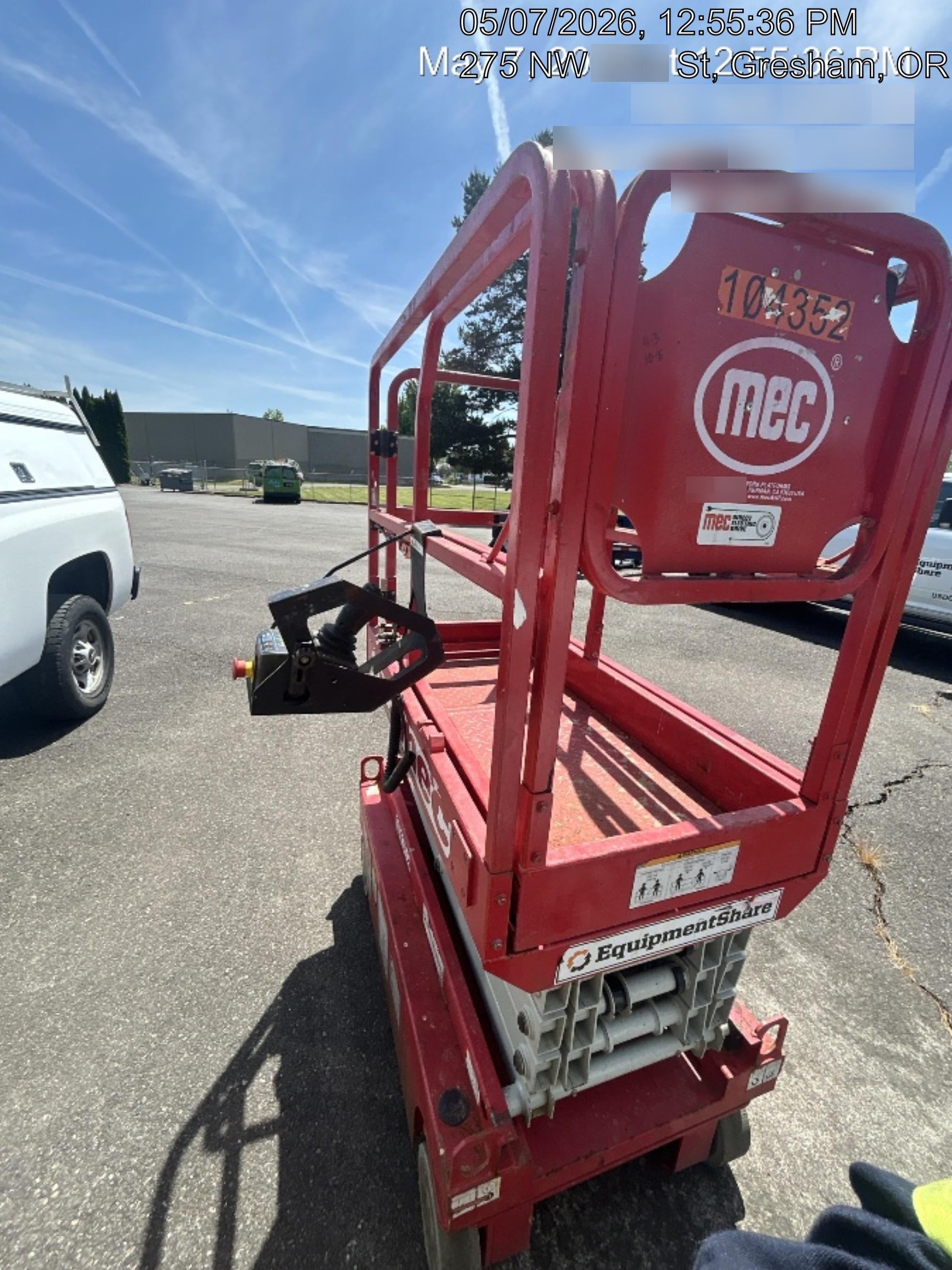 2020 MEC 1330SE Solid NM Tires, Steel Swing out Doors, LCS, Beacon, 900W Inverter
