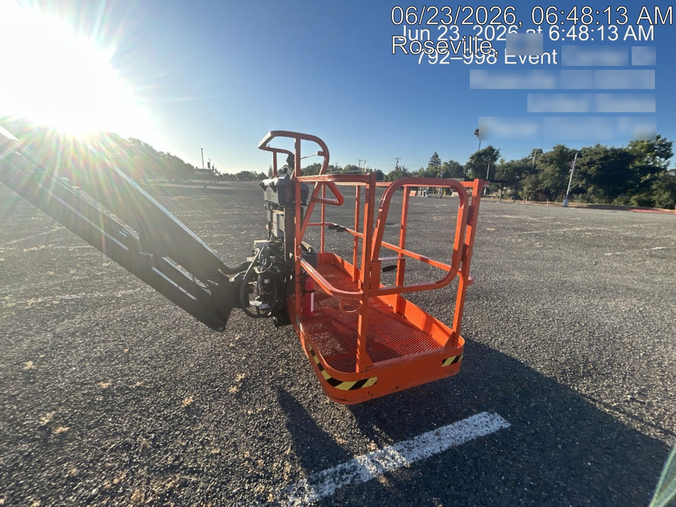 2025 JLG 660SJ