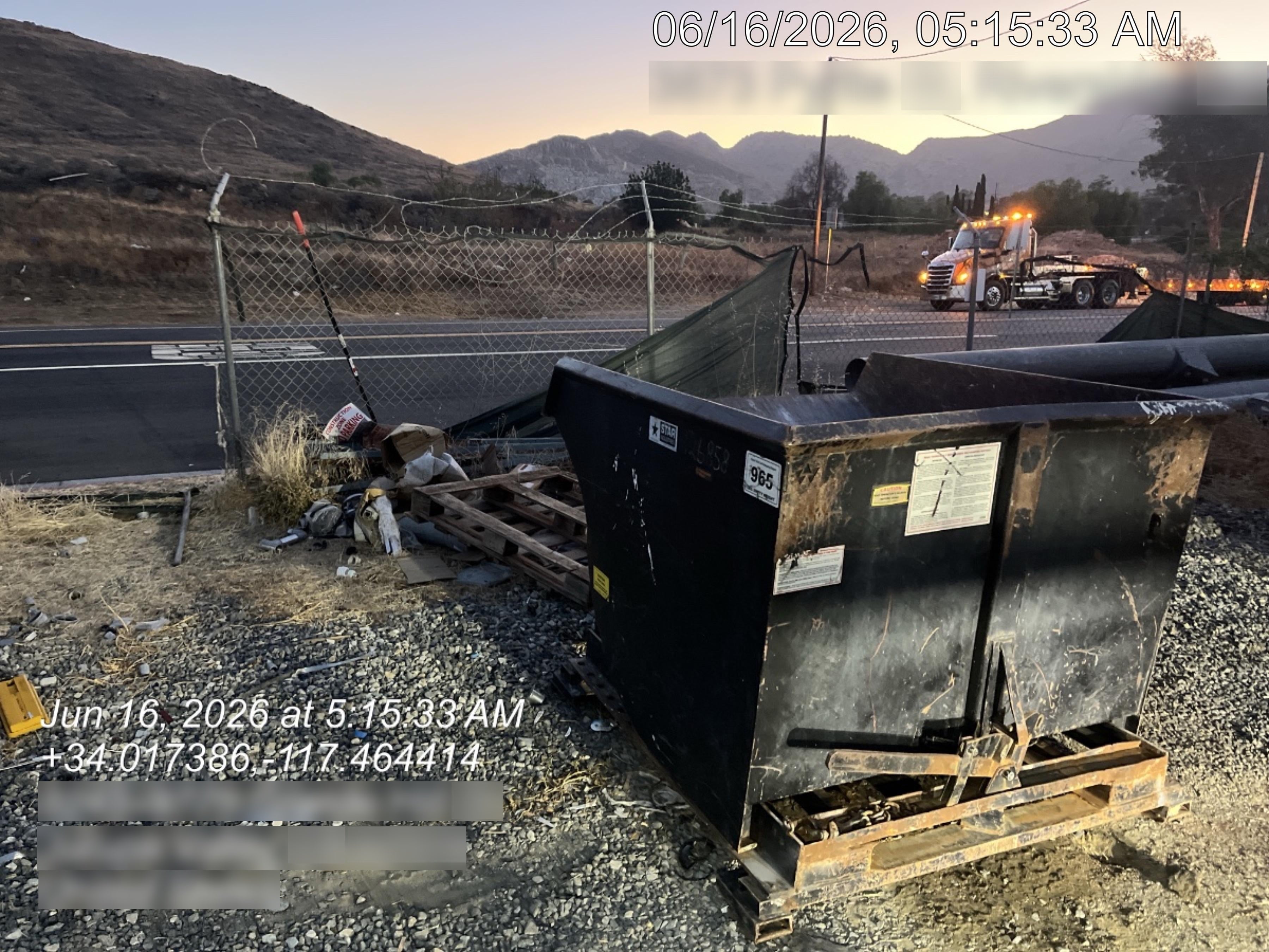 2020 STAR INDUSTRIES M-1820 - Self-Dump Hopper