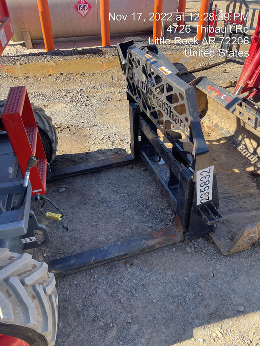 2022 PALADIN 48" Pallet Forks - Paladin