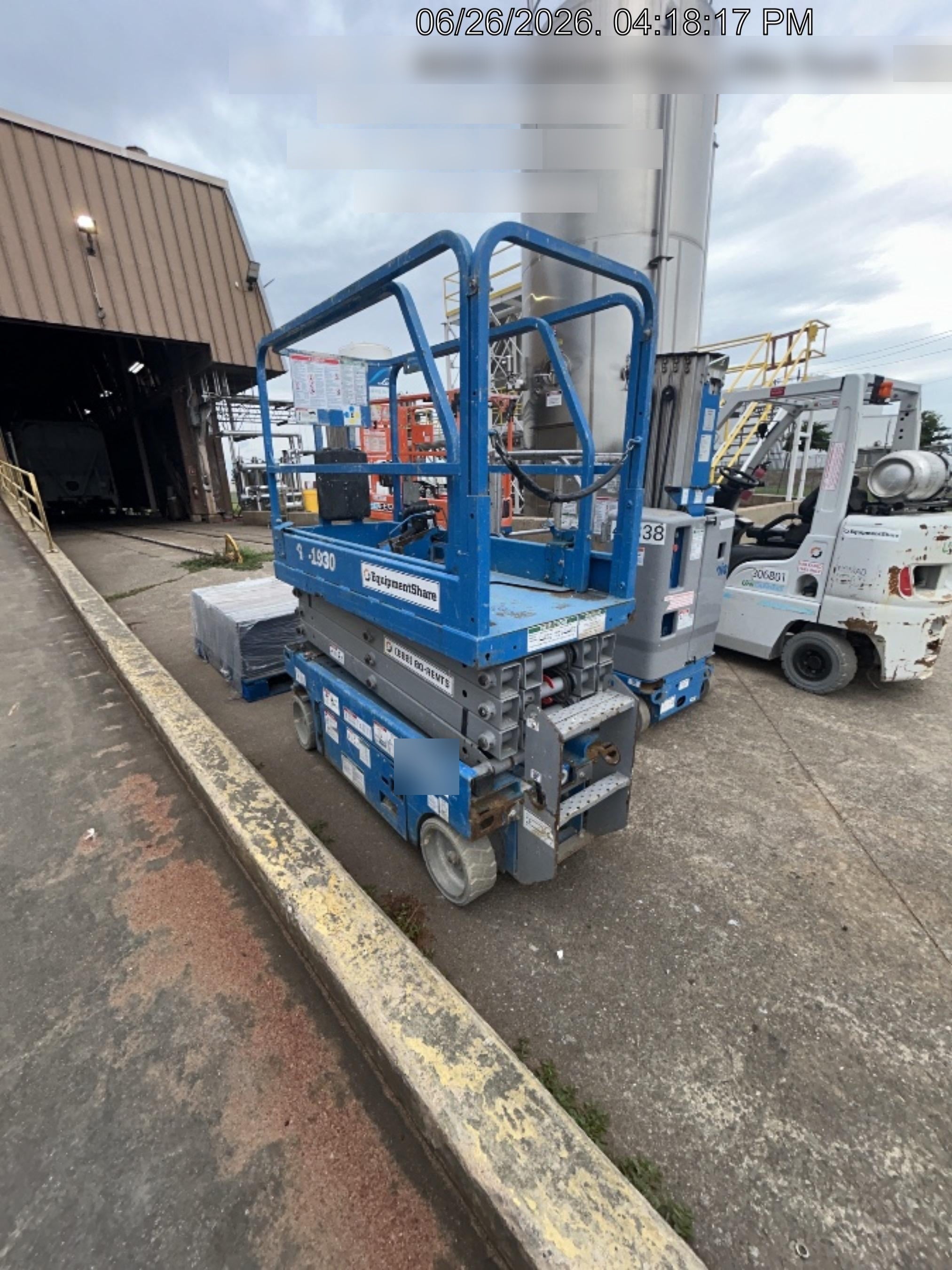 2019 Genie GS-1930 Fixed Rails with Chain Entry