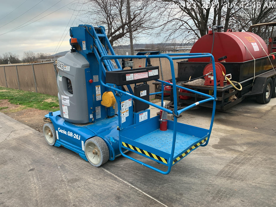 2019 GENIE GR-26J