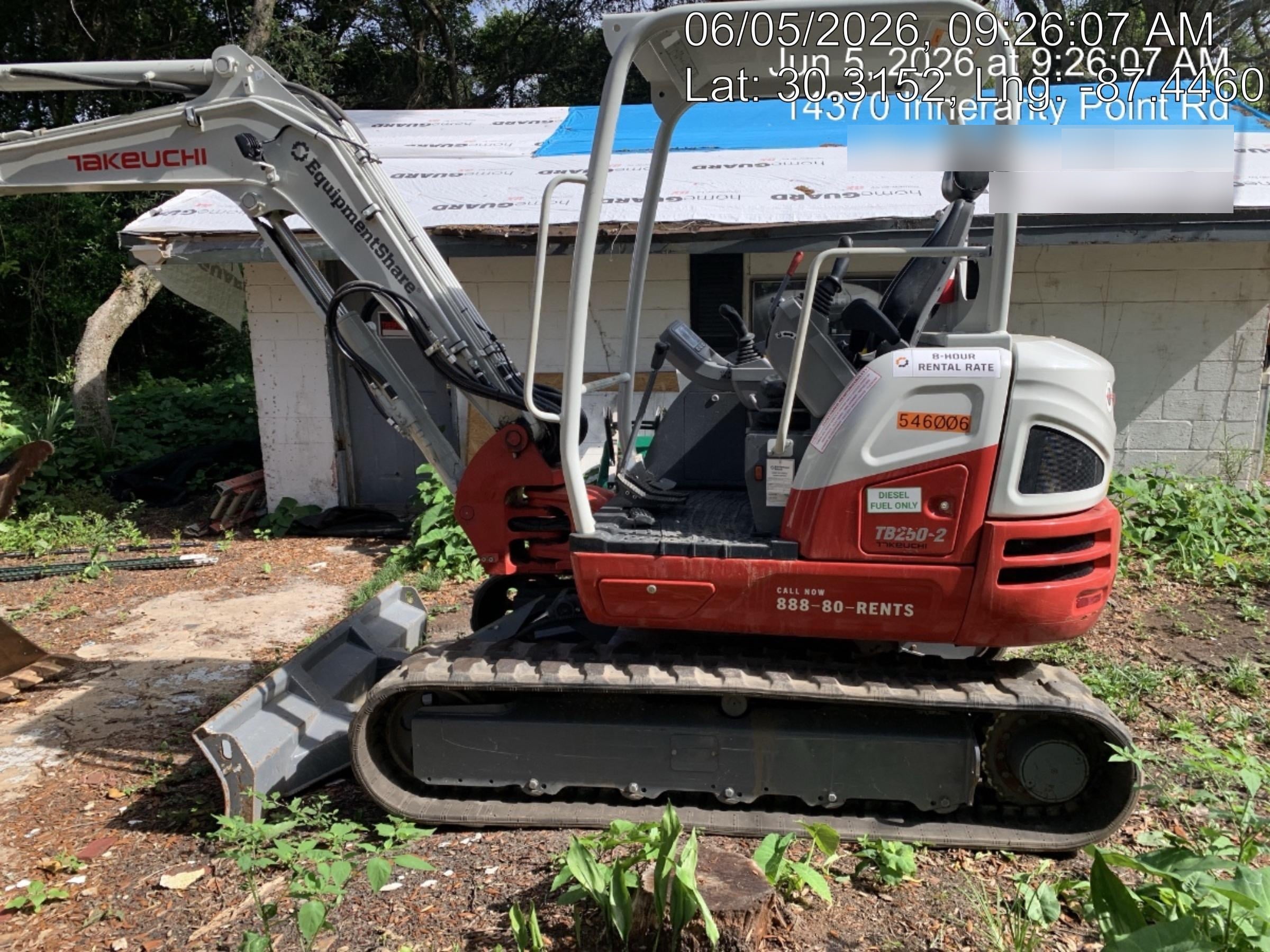 2025 TAKEUCHI TB250-2R