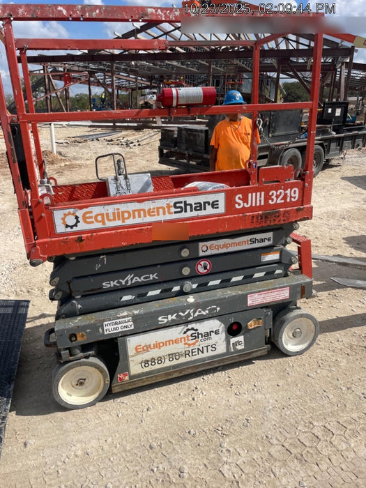 2018 SKYJACK SJIII-3219