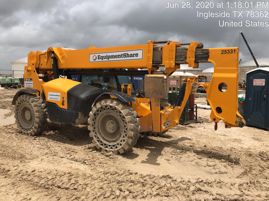 2019 JCB 512-56 109 HP w/CAB/HVAC, Beacon, Aux Hydraulics, Worklights, Solid Tires, 60" Carriage/Forks