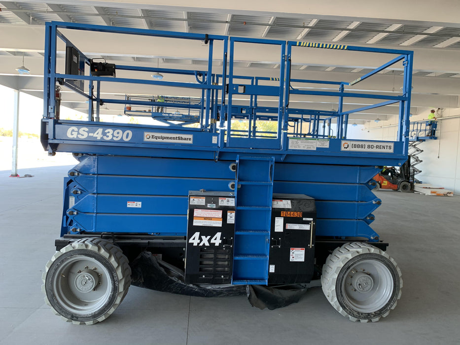 2020 GENIE GS-4390 RT