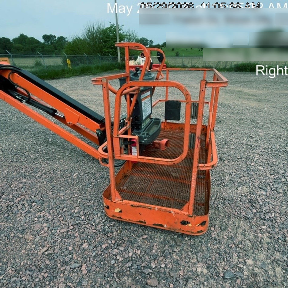 2021 JLG 660SJ Quad Track