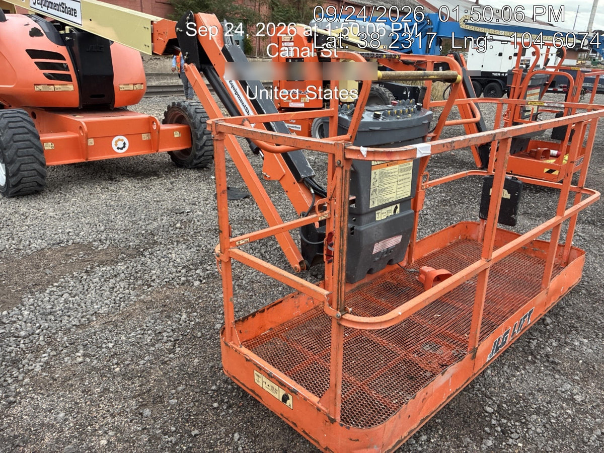 2019 JLG 600AJ