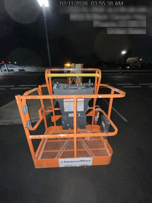 2019 JLG E300AJP