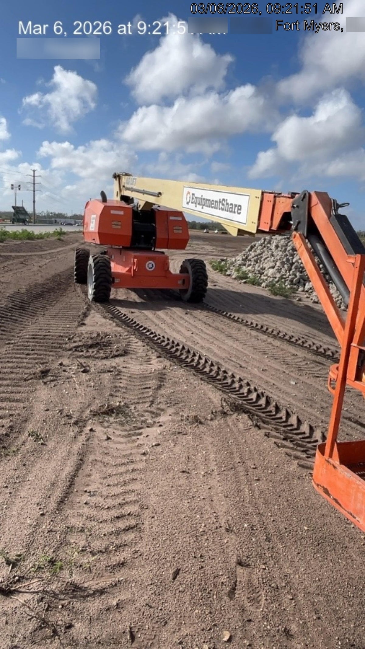 2020 JLG 860SJ