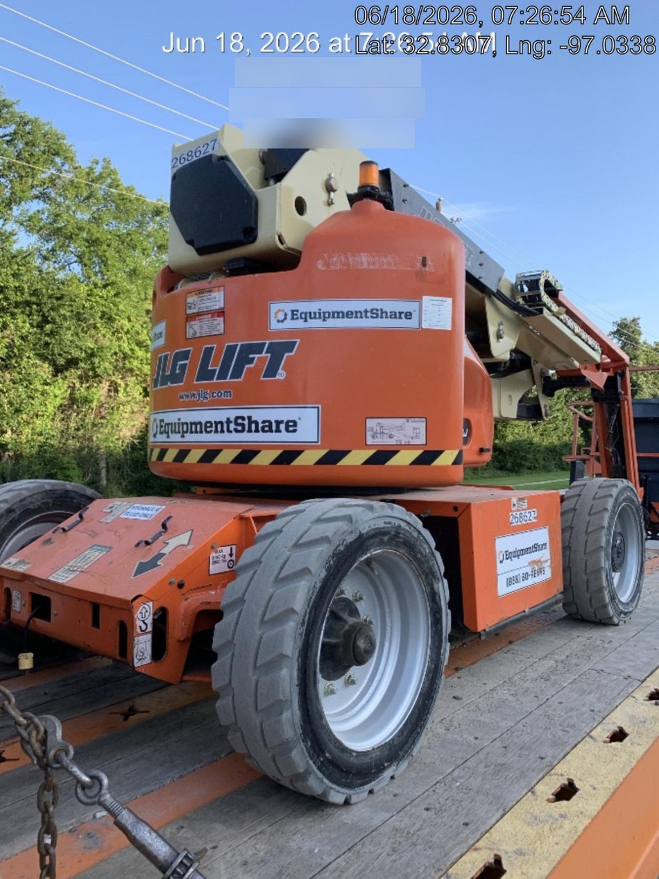2022 JLG E450AJ