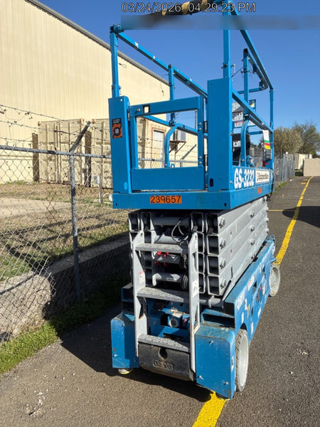 2022 GENIE GS-3232