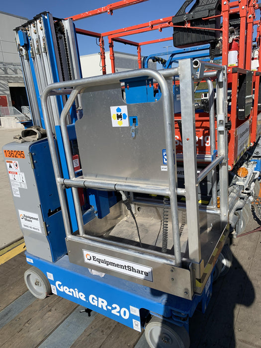 2021 GENIE GR-20