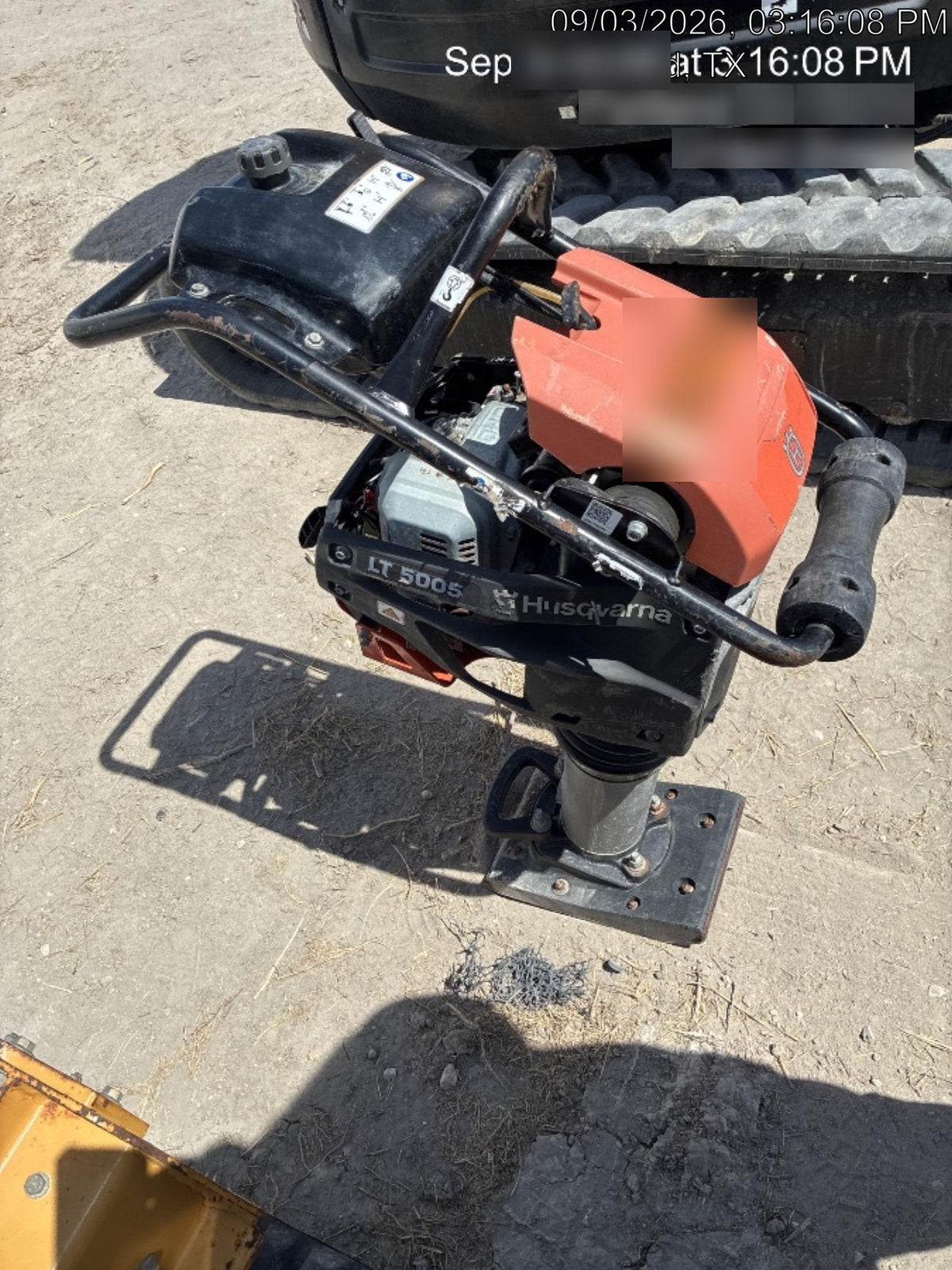 2025 HUSQVARNA LT5005