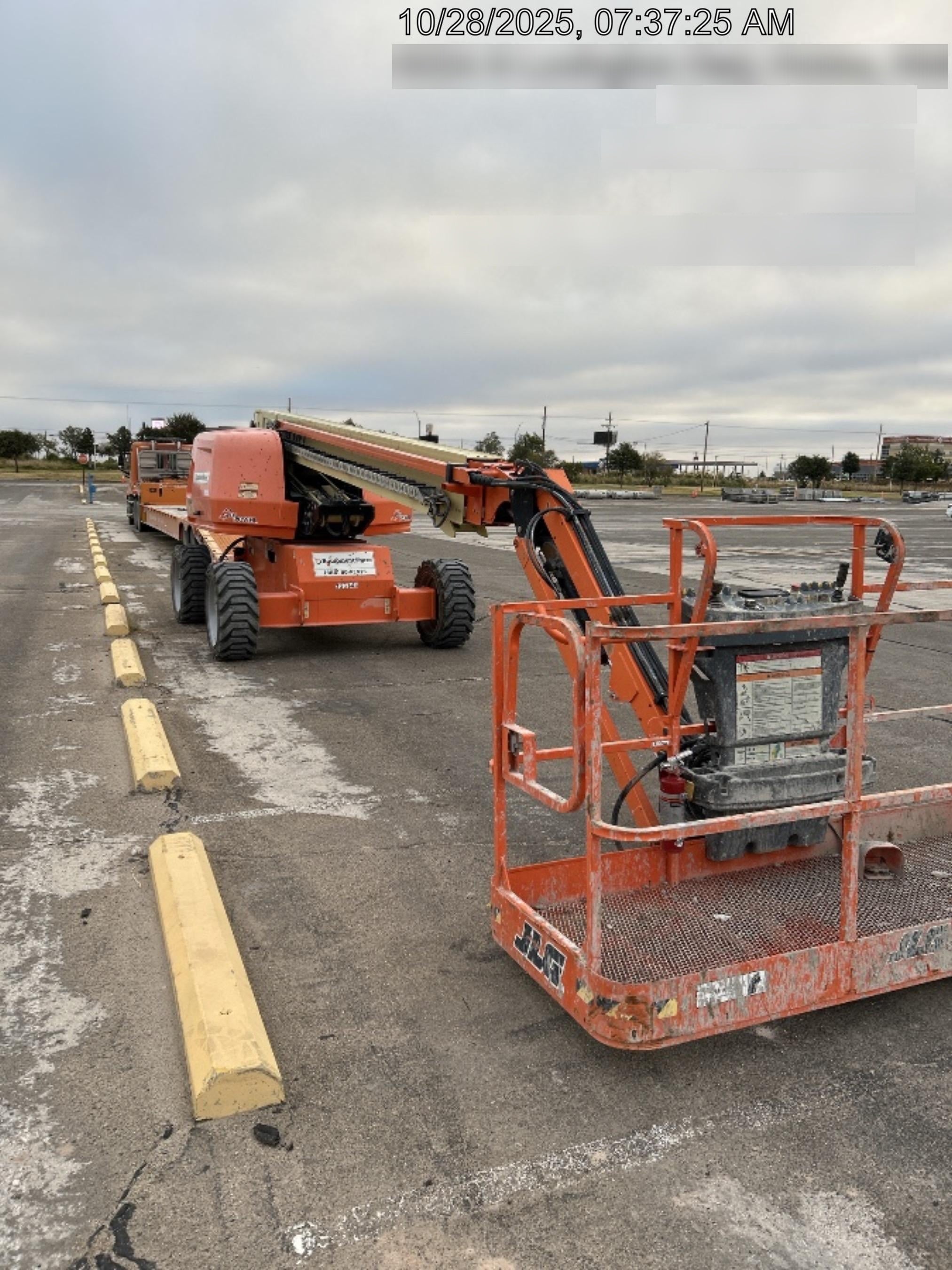 2021 JLG 660SJ