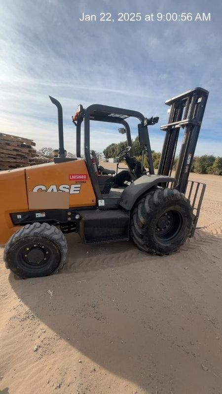 2023 CASE 588H