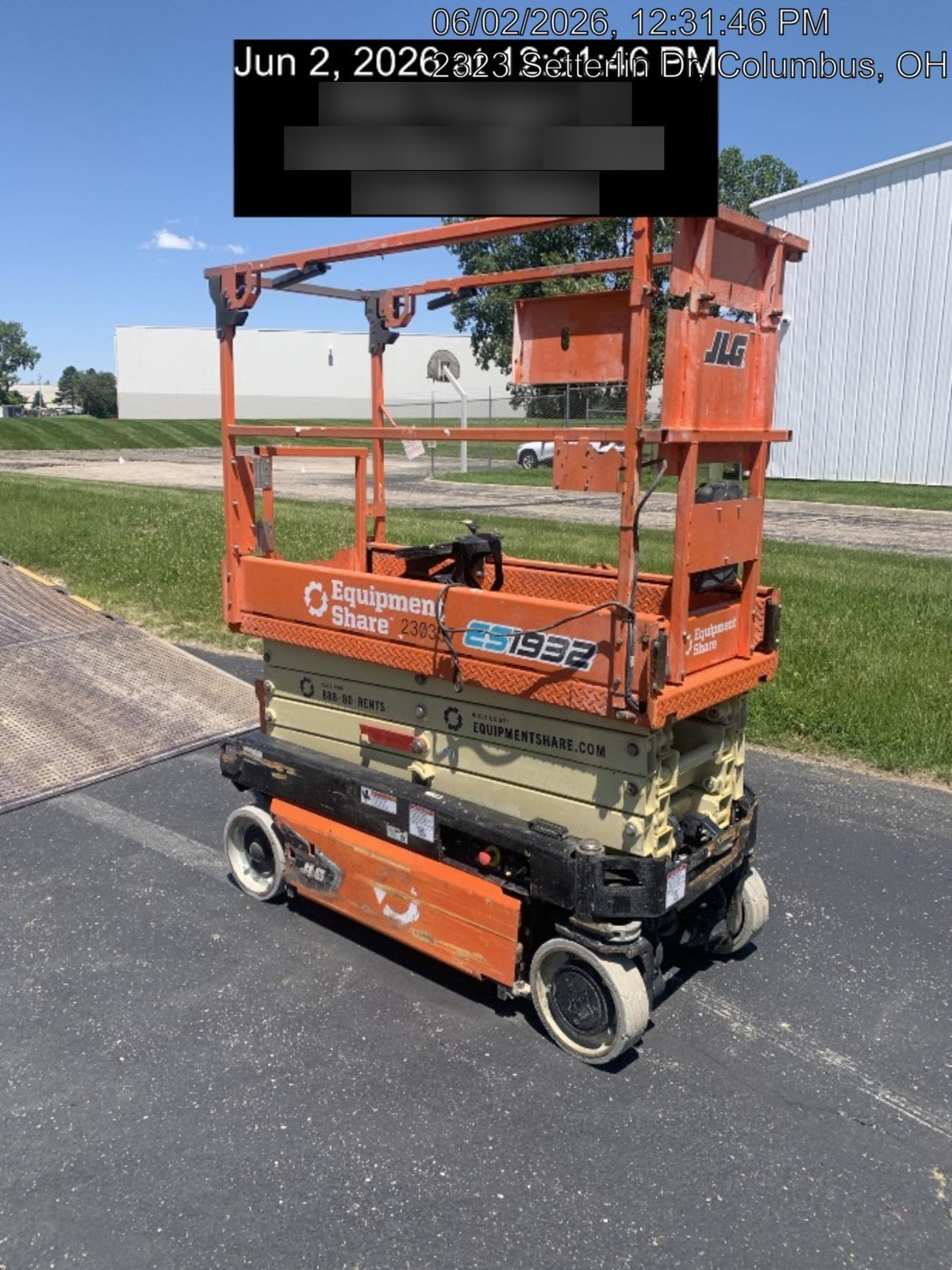 2022 JLG ES1932