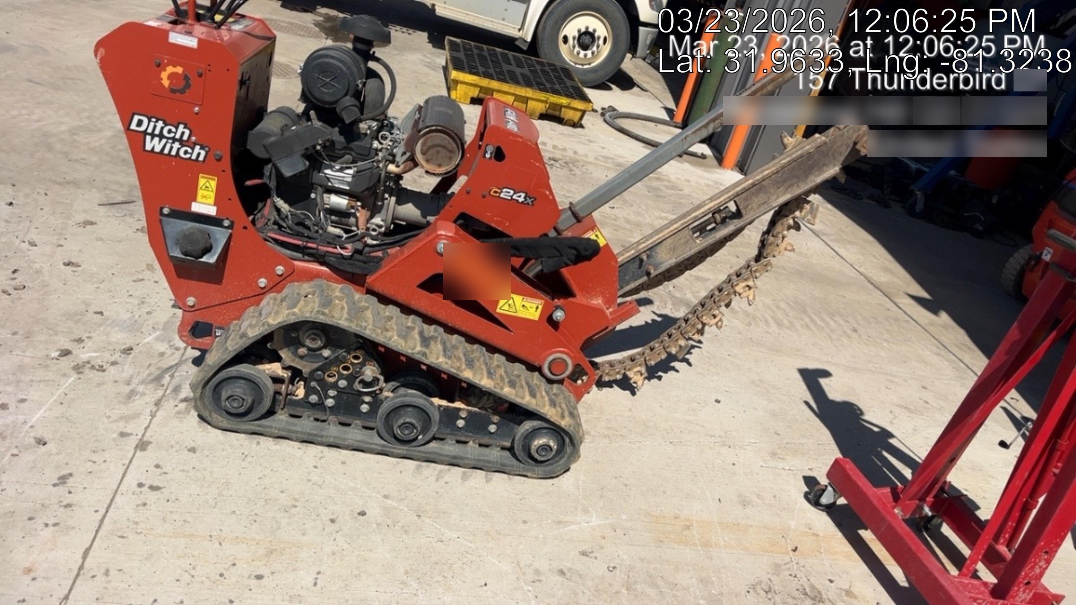 2020 DITCH WITCH C24XA