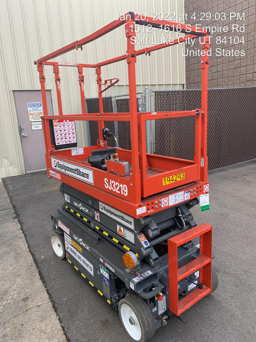 2021 SKYJACK SJ3219