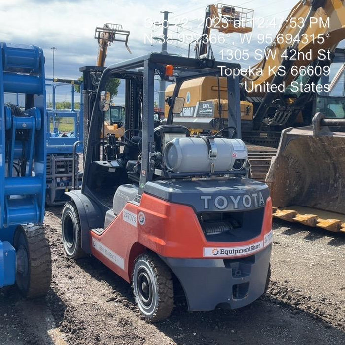 2022 TOYOTA 50-8FGU25