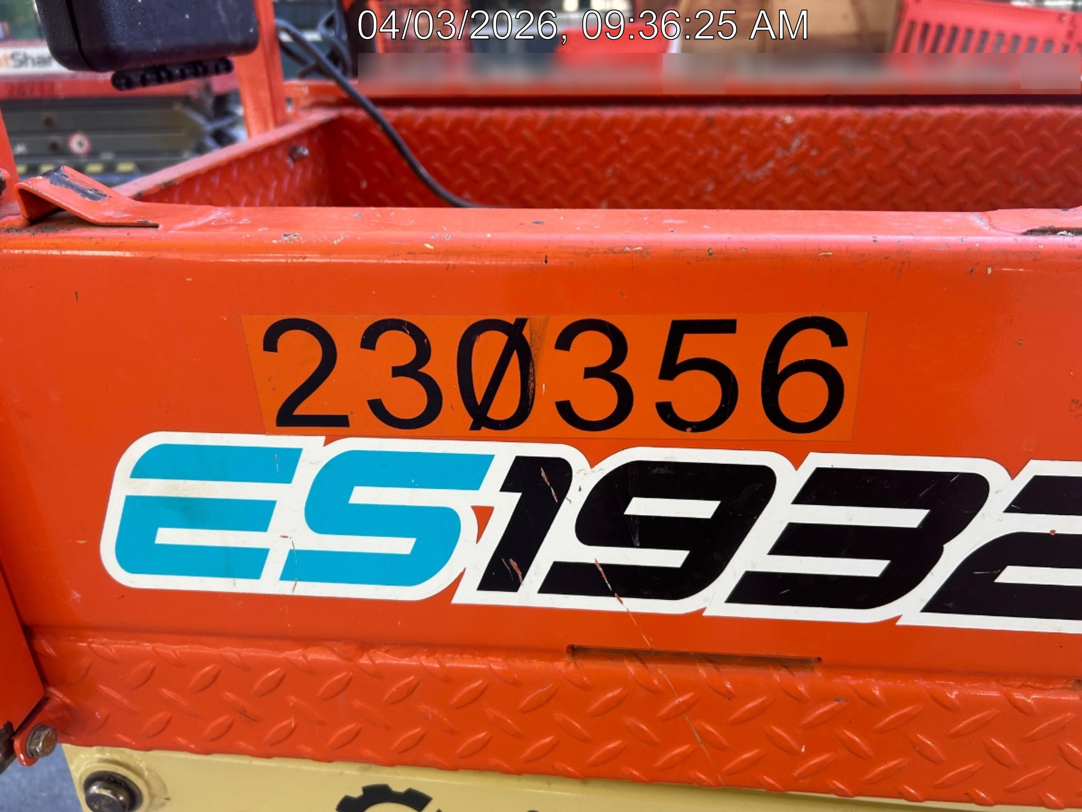 2022 JLG ES1932