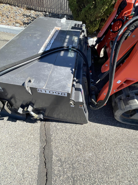 2020 PALADIN Sweepster SB72