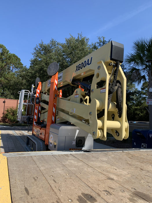 2021 JLG X600AJ