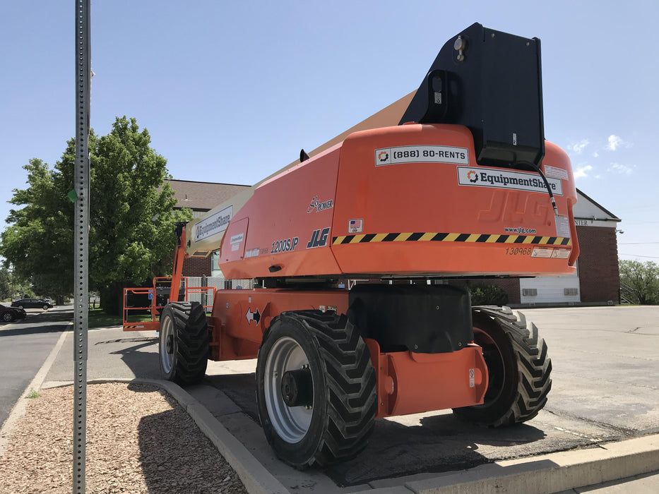 2021 JLG 1200SJP