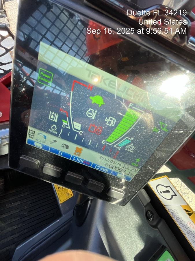 2025 TAKEUCHI TL12V2-CR