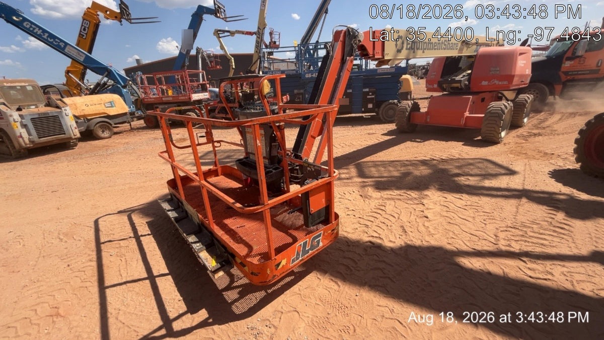 2022 JLG 660SJ