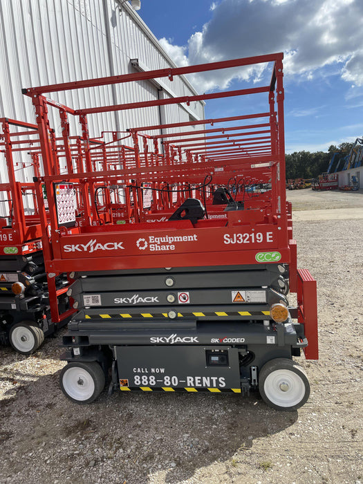 2024 Skyjack SJ3219 Electric Drive, Sld NM Tires, DBcns, RFRails, Power to Platform, T3 + Access Control