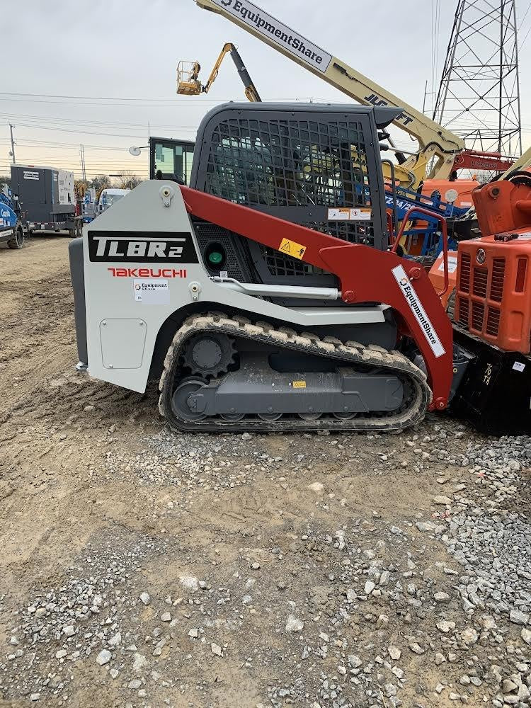 2021 TAKEUCHI TL8R2-R